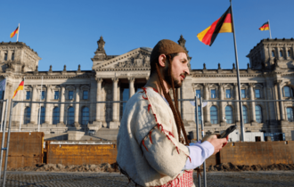 الأيزيديون يرحبون بقرار ألمانيا بشأن جرائم داعش بحق طائفتهم