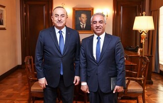 وزير الخارجية التركي يستقبل رئيس مؤسسة بارزاني الخيرية