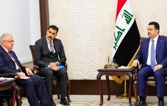 السوداني يبحث مع وزير الدفاع التركي الحفاظ على الأمن في العراق وسوريا