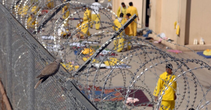 وزير العدل العراقي يأمر بالتحقق من وجود خلل في توفير المياه في أحد السجون المركزية