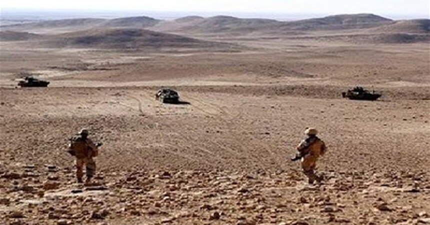 عمليات الجزيرة تعلن تدمير 42 شاحنة تحمل مواد مهربة قرب الحدود السورية