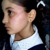 	 وزير التربية يعزل مدرسة عن وظيفتها لضربها طالبة لم ترتدِ الحجاب 