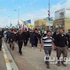 الالاف من انصار التيار الصدري يتجمعون وسط الناصرية للمشاركة بتظاهرة يوم المظلوم