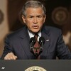 بوش يقول إن أميركا أكثر أمنا الآن والديمقراطيون يهاجمون سياسته في العراق 
