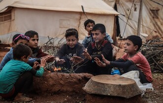 مركز حقوقي: أكثر من ٢٦٠ ألف لاجئ سوري داخل العراق