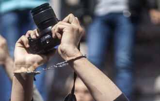 ارتفاع حصيلة الانتهاكات بحق الصحفيين في العراق