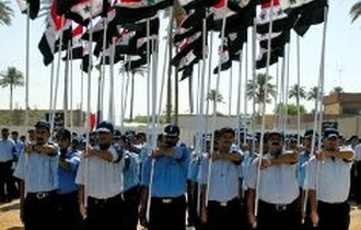 سحب 700 من أفراد الشرطة العراقية من مواقعهم في بغداد لإعادة تدريبهم