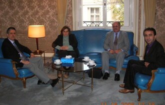 السيدة باسكال وردا تلتقي السفير العراقي بباريس