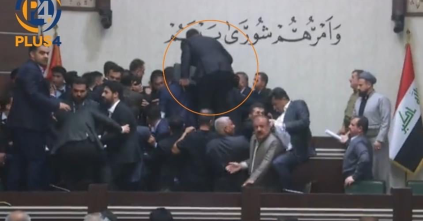 عراك بالايدي في برلمان كوردستان