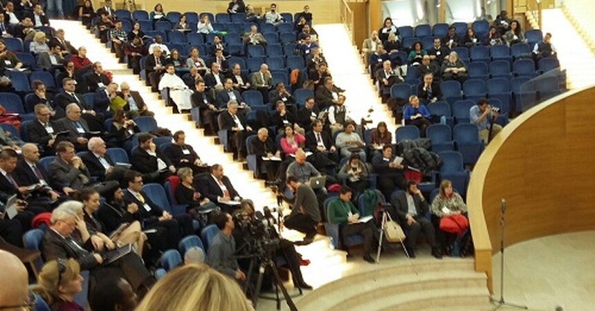 •	السيدة باسكال وردا تشارك في مؤتمر عالمي عن الحرية الدينية أقيم في الفاتيكان