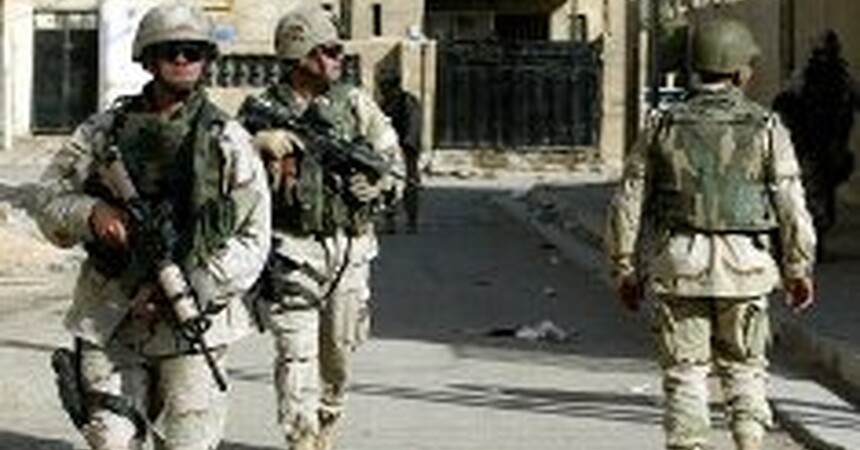 مقتل أربعة جنود أميركيين واتهام أربعة من المارينز بقتل مدنيين في حديثة غربي العراق